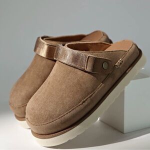 Stylish Tan Mules for Women